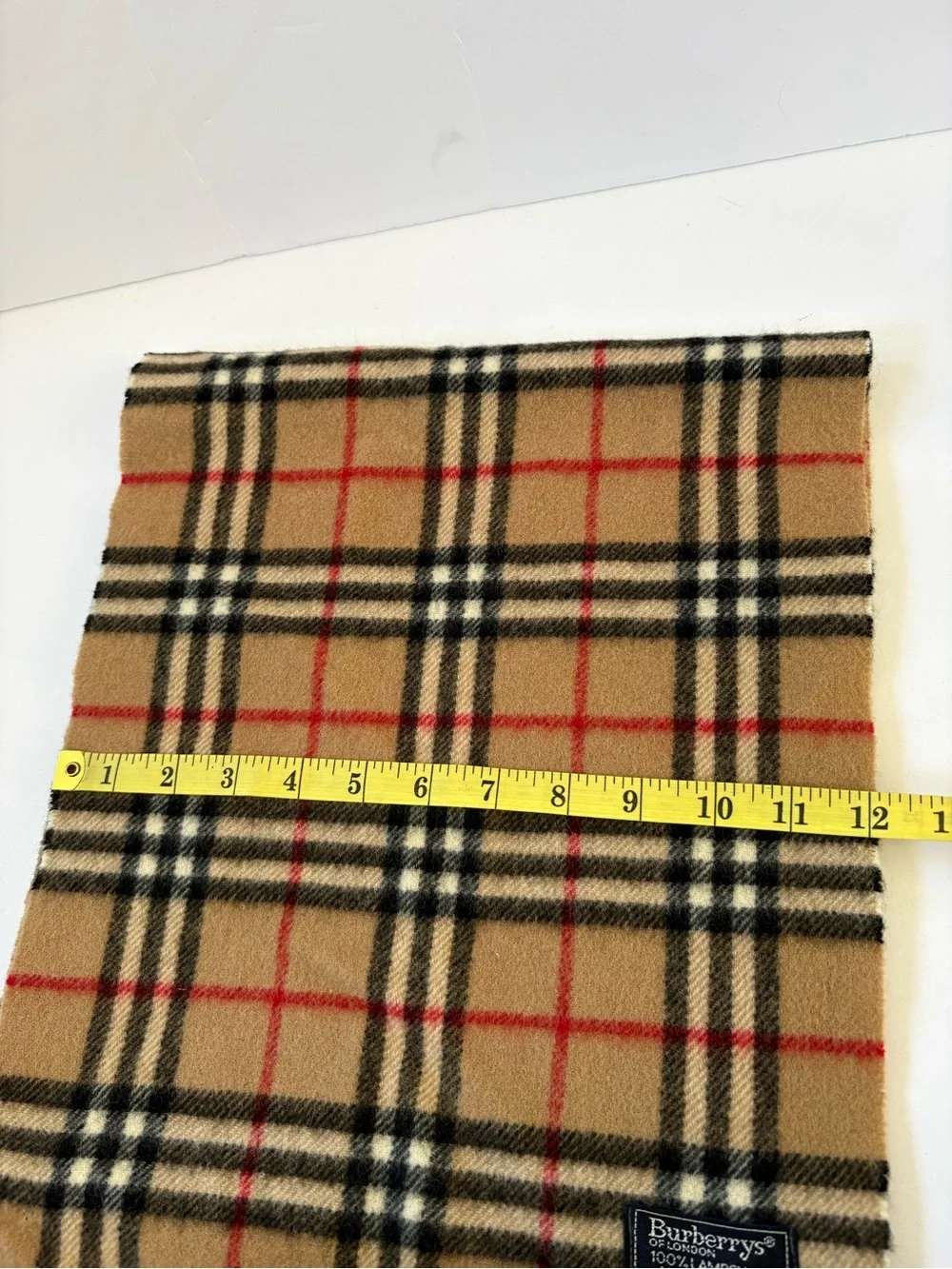 Burberrys VNTG Classic Nova Check Beige Scarf Fringe Unisex Lambswool Academia